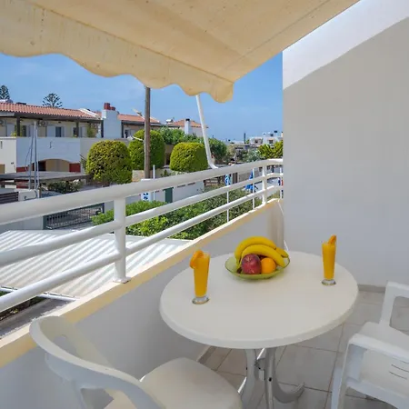 Cosmi Apts By Estia Lejlighedshotel
